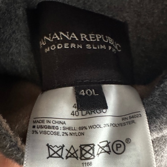 Banana Republic Men's Camel/Gray Reversible Unconstructed Blazer - Picture 10 of 10